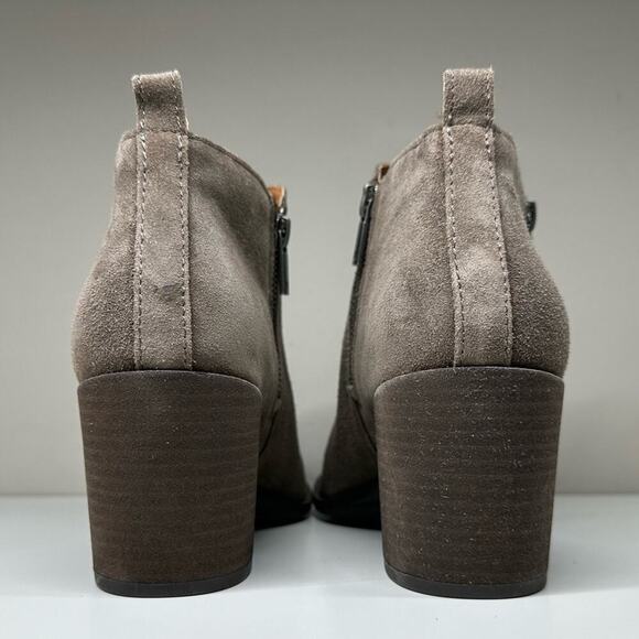 NWOB | Lucky Brand | Basel Suede Flat Bootie | Light Brown | Size 8.5 - Picture 6 of 16